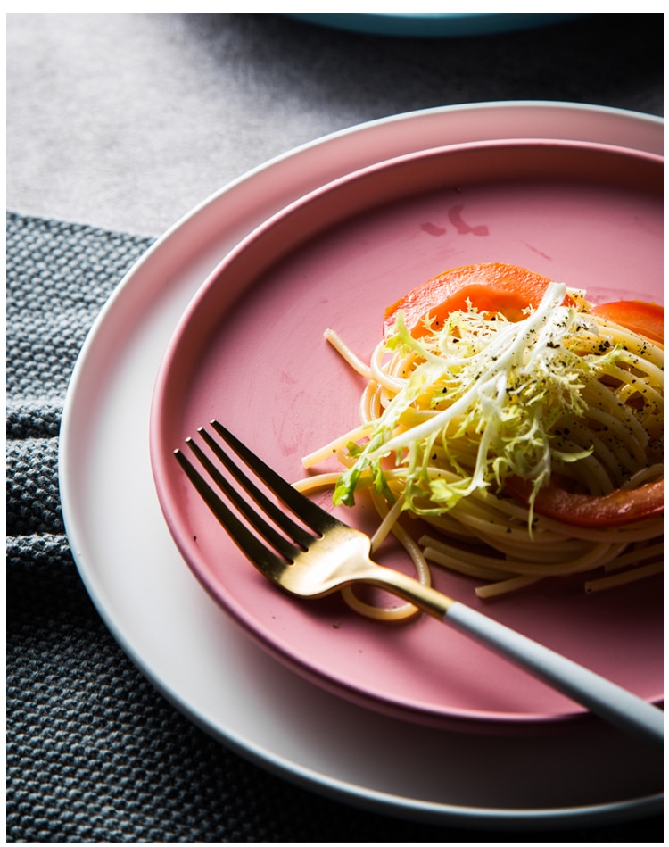 Round Solid Ceramic Plates