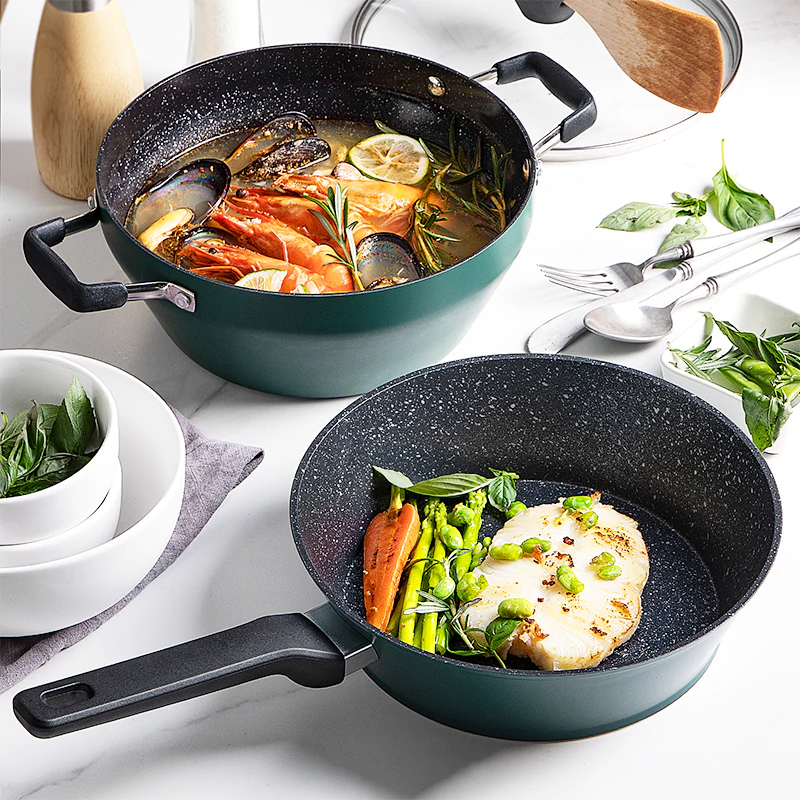 Dark Green Multifunctional Cooking Pot with Frying Pan and Wooden Spatula