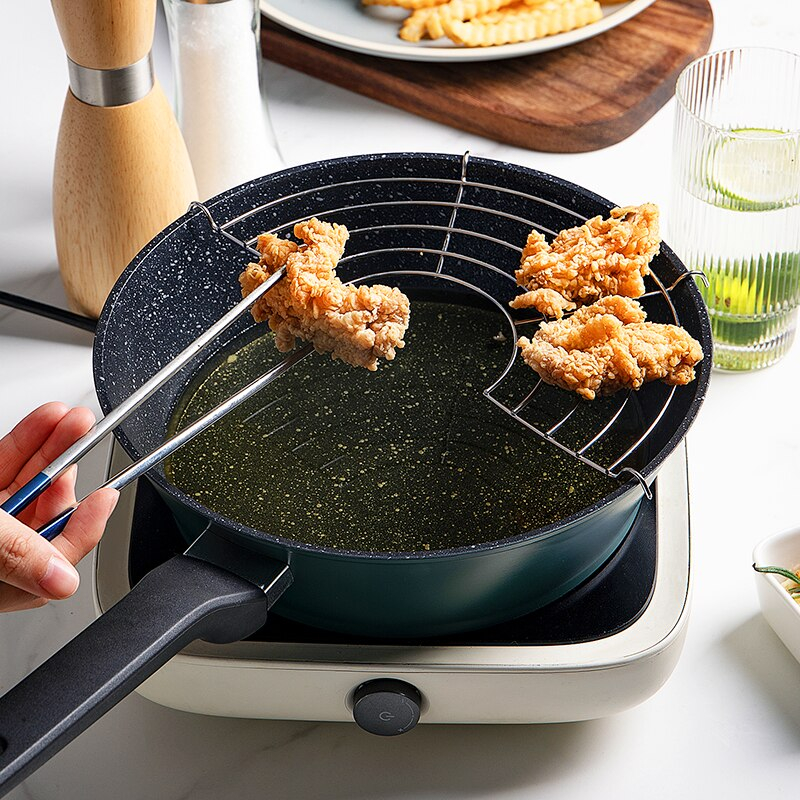 Dark Green Multifunctional Cooking Pot with Frying Pan and Wooden Spatula